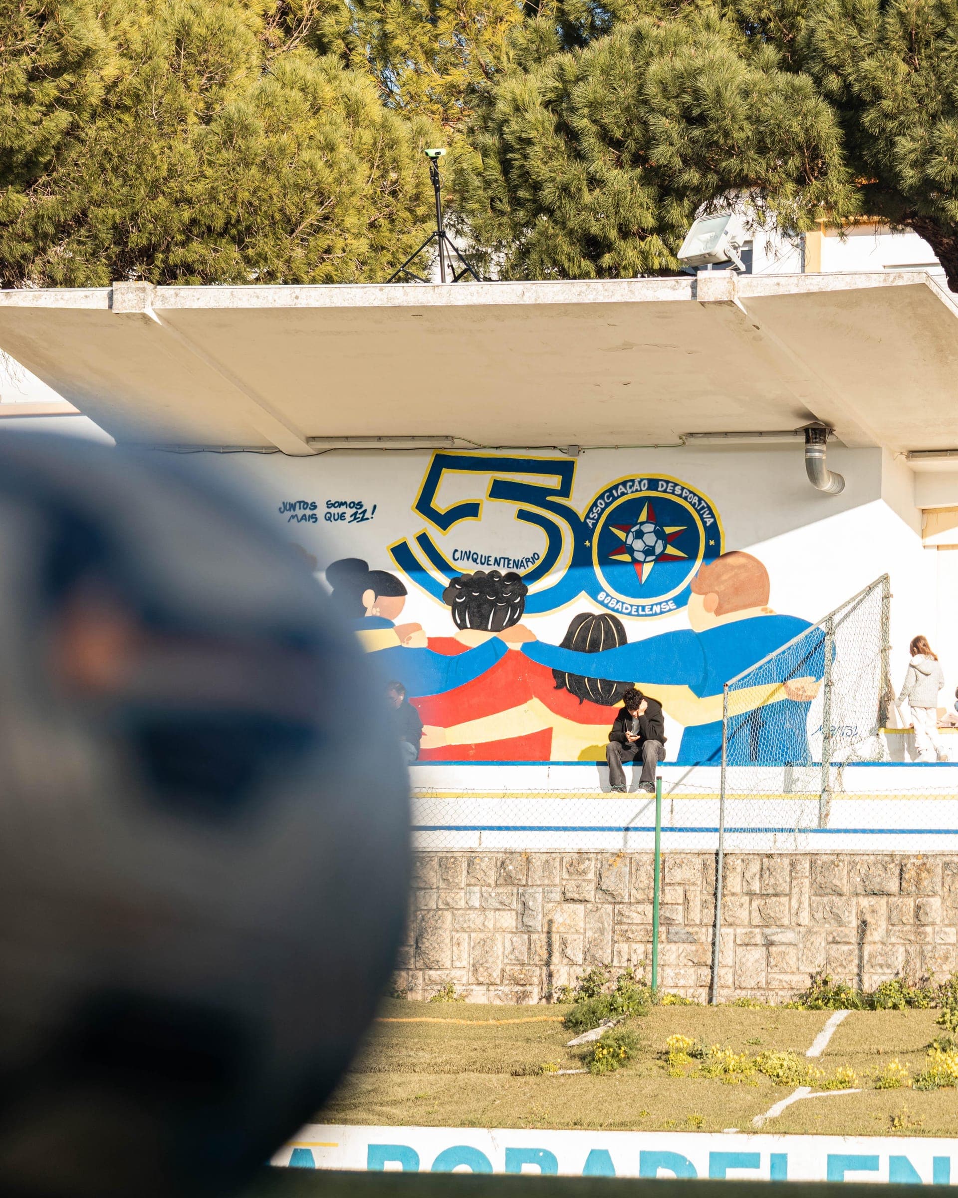 A mural marking AD Bobadelense's fiftieth season
